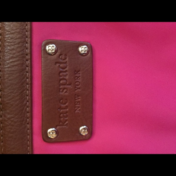 Kate Spade Authentic Cross body - Picture 2 of 3